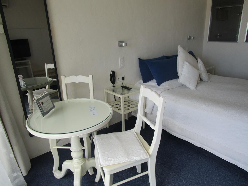 Hotel Azur Bord De Mer La Grande-Motte Exterior photo